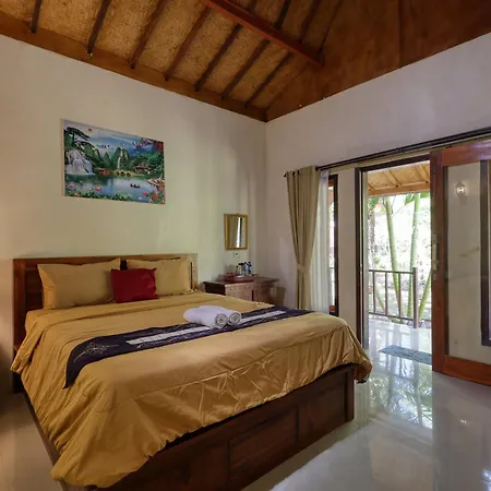 Kubu Artha Bungalow Nusa Penida