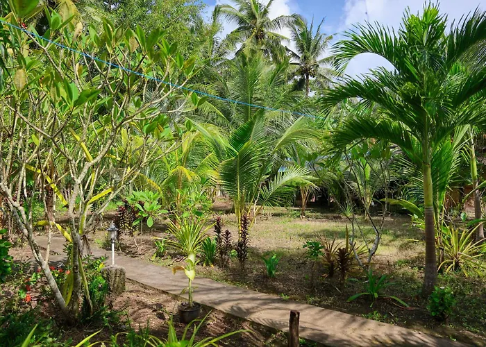 Kubu Artha Nusa Penida ホリデーパーク Ped