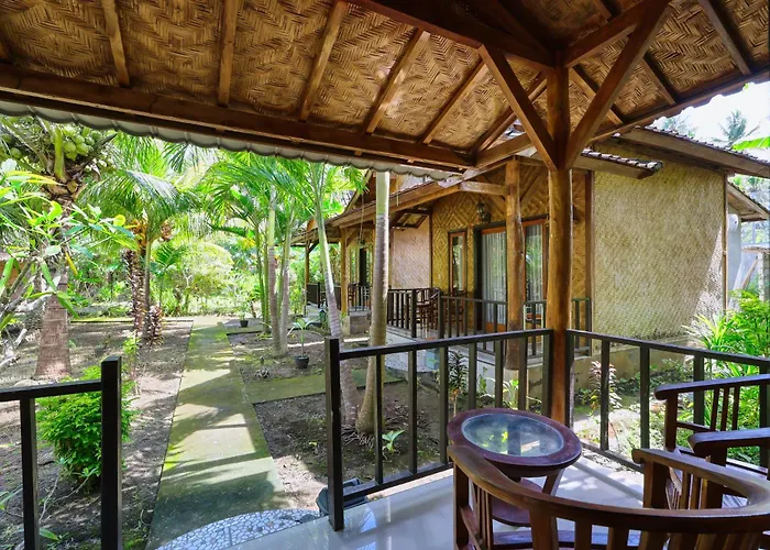 ホリデーパーク Kubu Artha Nusa Penida Ped