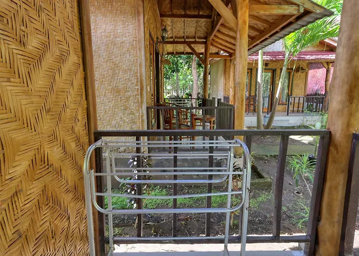 Kubu Artha Nusa Penida 2* Ped