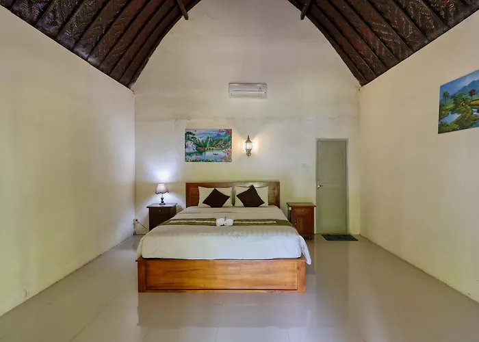 ホリデーパーク Kubu Artha Nusa Penida 2*